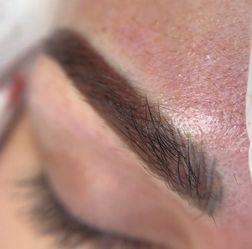 Brow Pigment Lightener