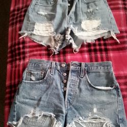Womens Levi's Shorts 
