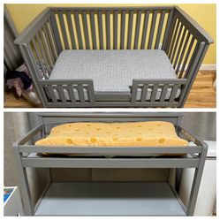 Crib/Toddler Bed And Changing Table 