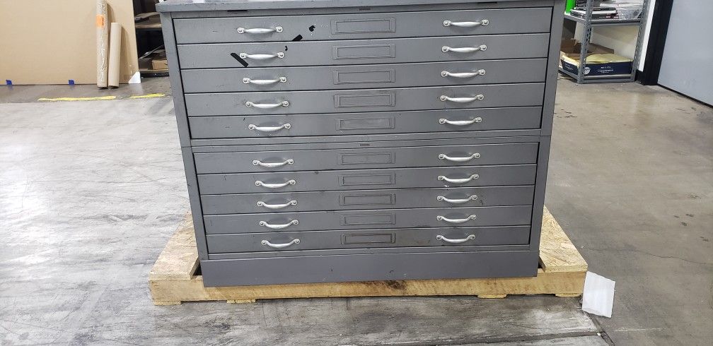 Vintage Flat Filing Cabinet 10 Drawer