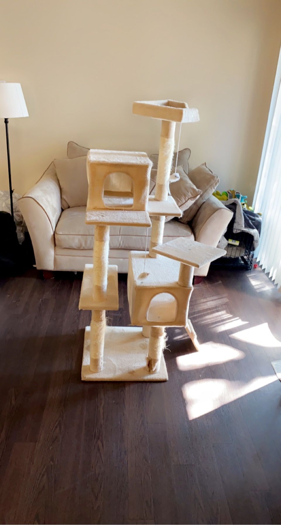 CAT TREE- Skyscraper sleep and play 66”- beige 