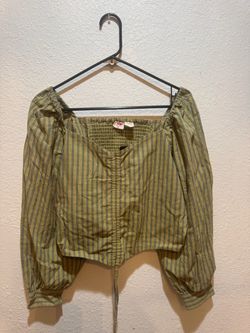 Levi’s Green Plaid Cropped Shirt – XL – New/Unworn