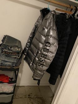 Guess Puffer Jacket