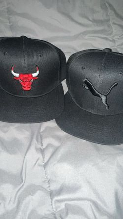 2 SnapBack hats