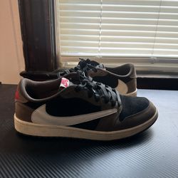 Jordan 1 Low Mocha Travis Scott Size 12