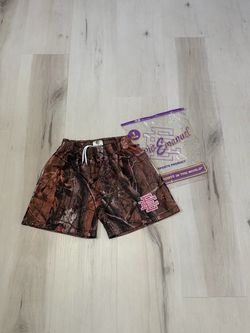EE Camo shorts