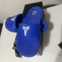 New never used or tried on  size 6Y/7.5W 100% authentic