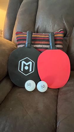 Ping Pong Paddle Set with Balls