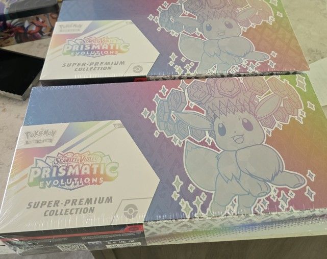 Prismatic Evolutions Super Premium Collection