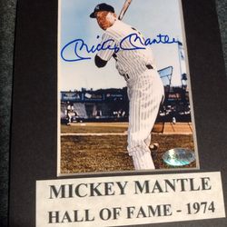 Mickey Mantle Autograph W/COA 5 By 7 Matted 