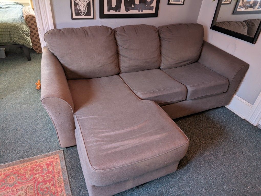 Couch With Chaise