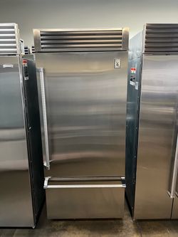 HESTAN 36”WIDE BUILT IN BOTTOM FREEZER REFRIGERATOR