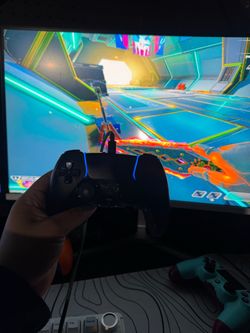 PS5 dual sense edge