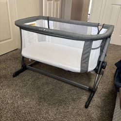 Baby Delight Bassinet 