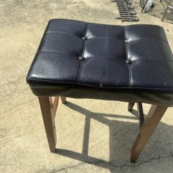 Faux Leather Bar Stool – Tufted Black Seat with Wood Legs (Counter Height) 