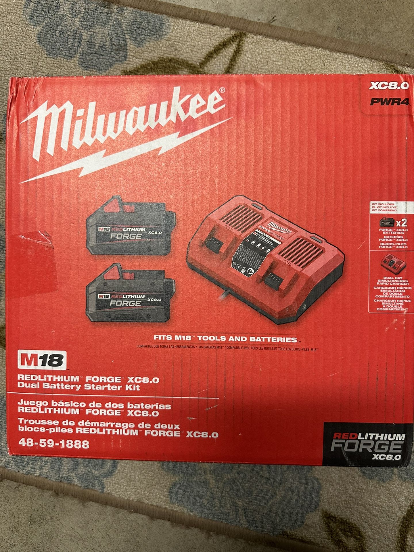 Milwaukee Rapid Charger And Battery Kit