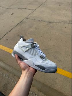 Jordan 4