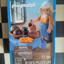 Playmobil Museum 11 Piece Set Unopened 
