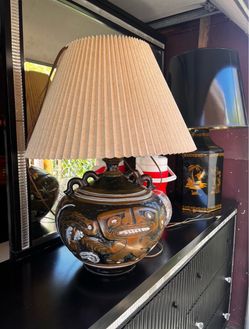 Lamp⚫️⚫️⚫️