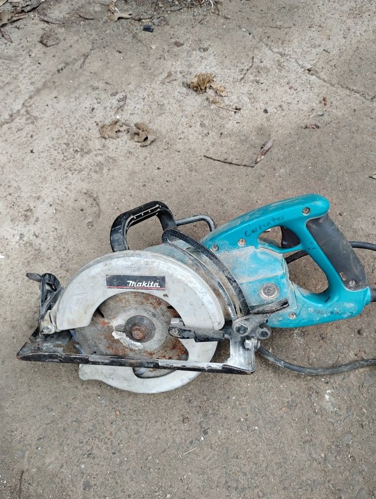 Skill Saw