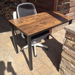 FREE desk And Chair