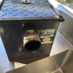BK-GT-8 Carbon Steel 8 Lbs. Grease Trap