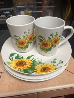 Sum flowers ceramic. Mug end plate set