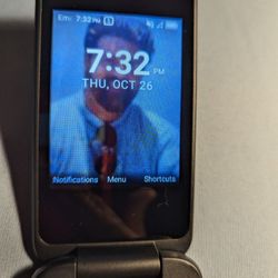 Almost New Flip Up  Unlock Cell Phone 