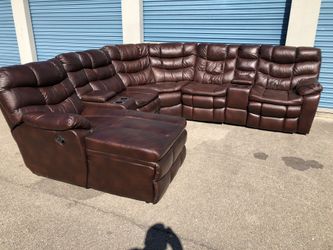 Power Reclining Sectional Couch