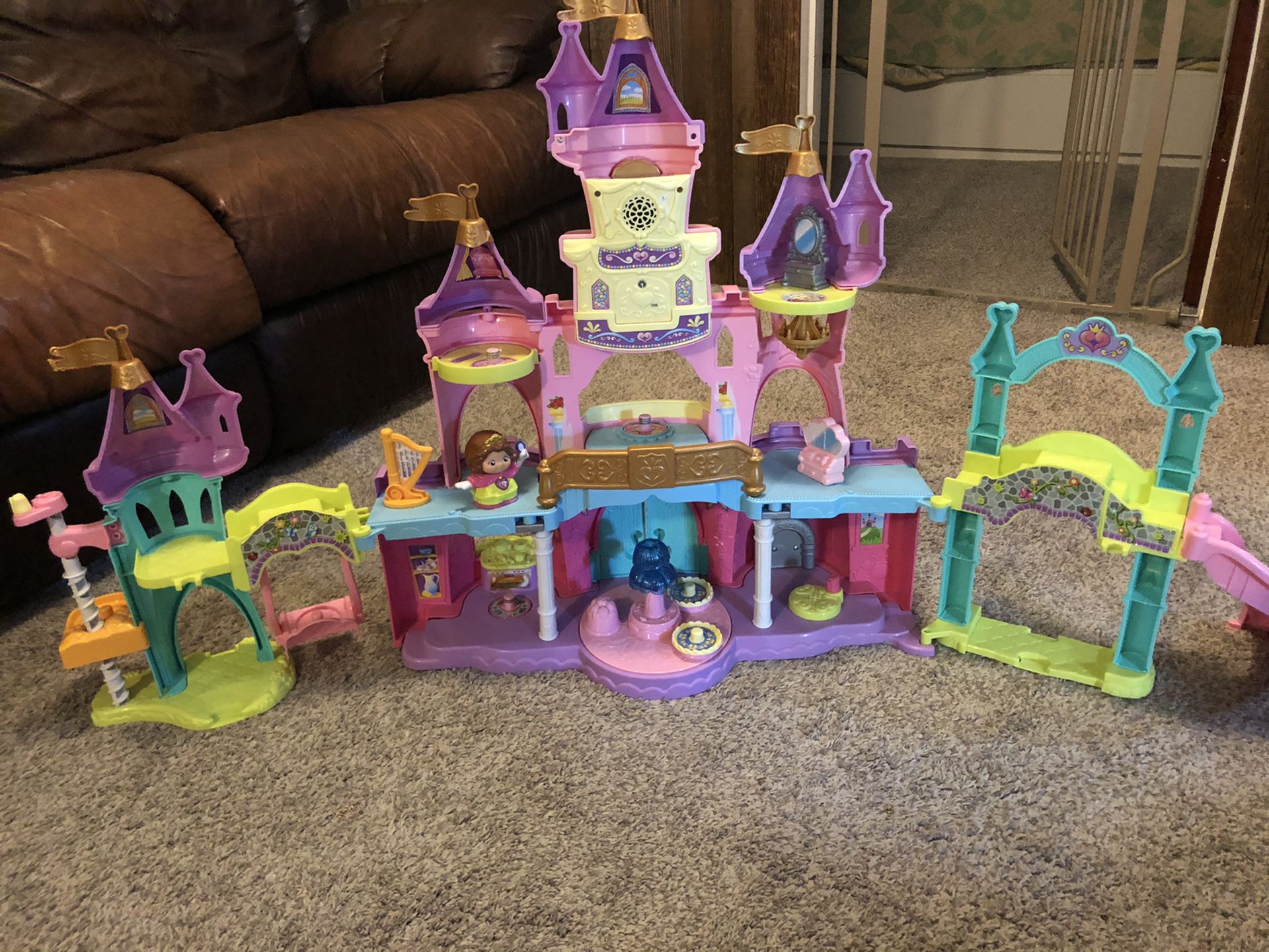 Kids princess toy / play castle