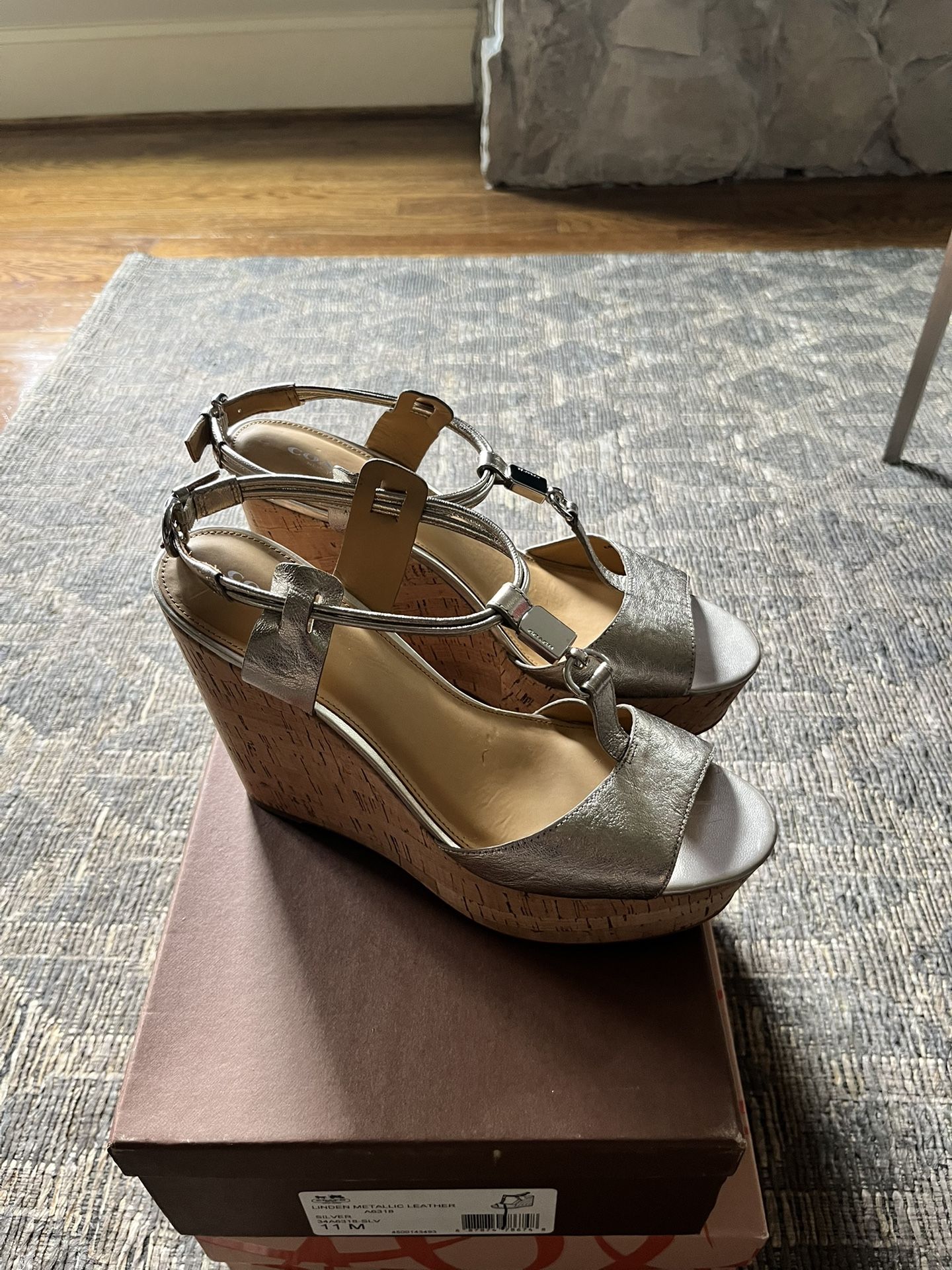 Sandals/Wedges Size 11