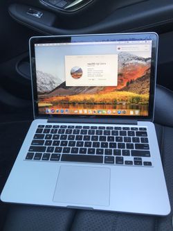 2014 MacBook Pro 13 inch 2.4Ghz i5 4GB Memory 128GB Flash Storage