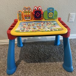 VTech Explore And Write Activity Desk
