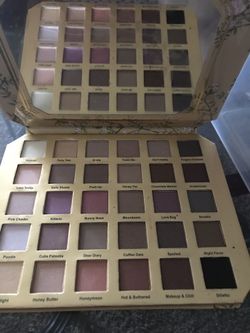 Too faced natural pallet