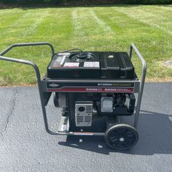 Briggs & Stratton  Home Electric 5500 Gasoline Portable Generator