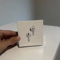 AirPods 4th Generation ANC