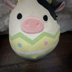 connor the cow squishmellow