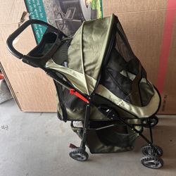 Like New Pet / Dog Stroller W/ Storage Under & Ventilated