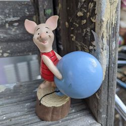 Disney Winnie The Pooh Piglet Holding A Balloon While Standing On A Stump PVC Figure, 3 3/4 Inches Tall, Disney Store Lil Classics Series, Figurine