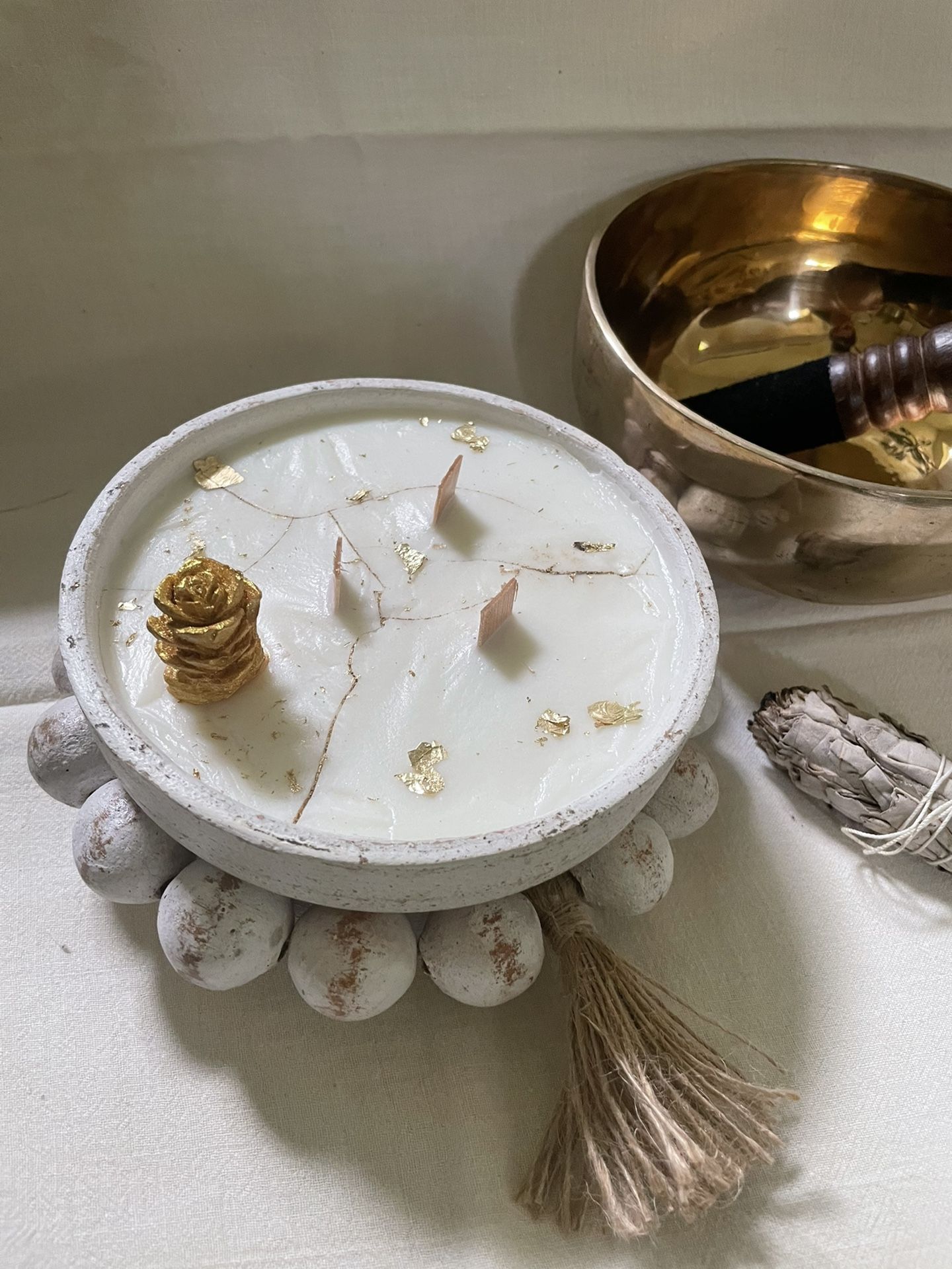 Kintusgi Gold 100 Soy Wax Candle *chemical free fragrance