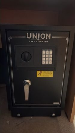 1.51 cu ft Electronic Safe