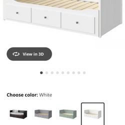 Bed IKEA Hemnes 