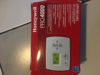 Honeywell Pro 4000 programmable thermostat
