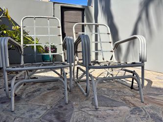 Retro outdoor gliders