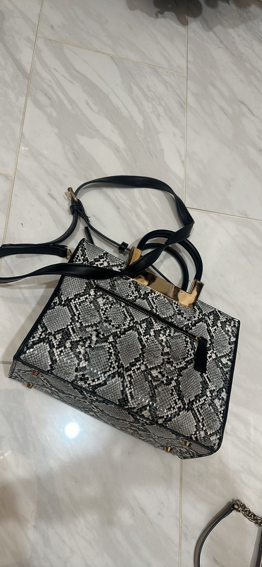 Great Condition Purse 