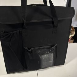 Neewer portable photography light box kit in excellent condition.  Includes: • Foldable light box • Carrying case • Multiple backdrop sheets (white, b