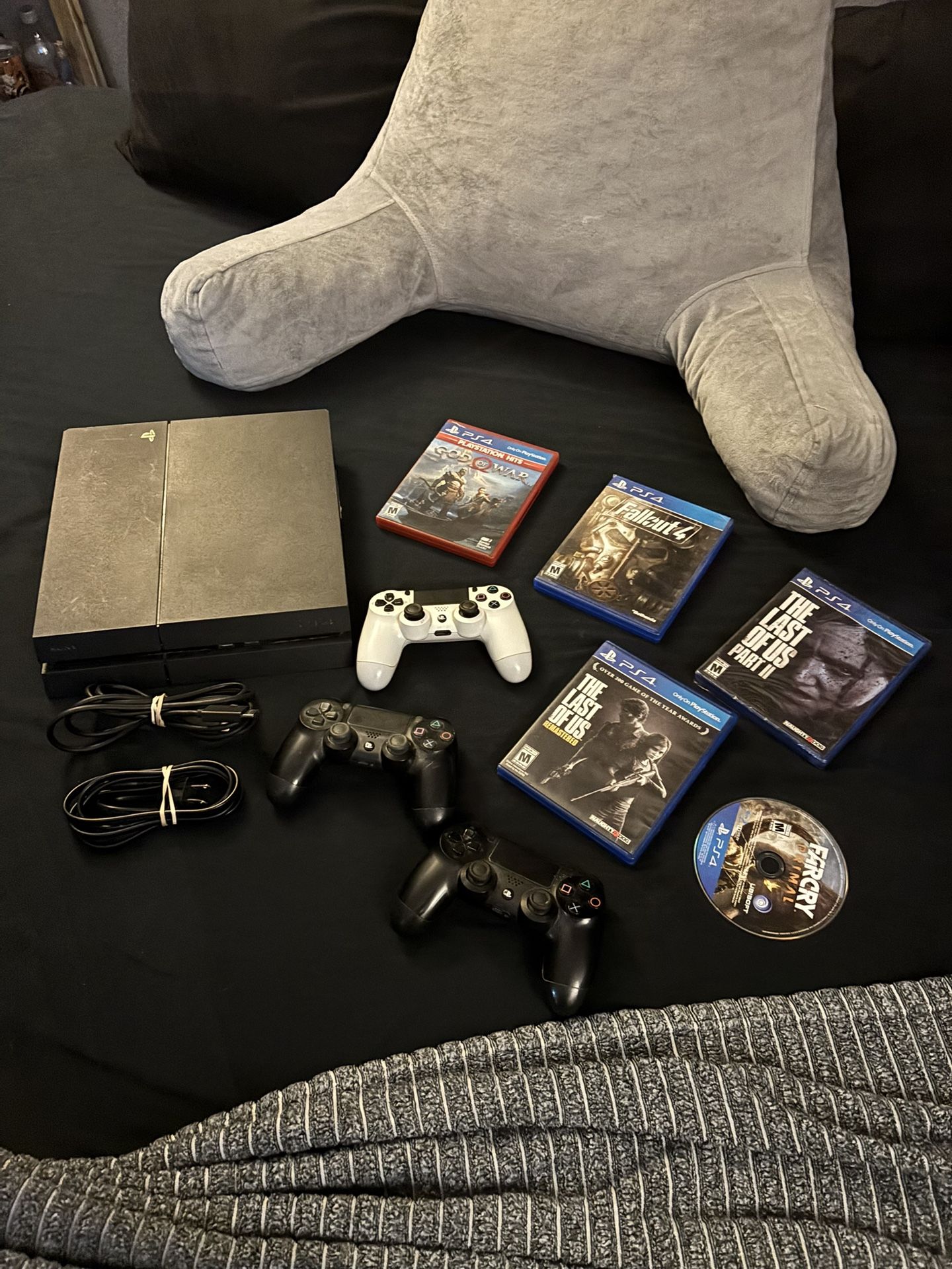 Fully Working PS4 with controllers And Games 