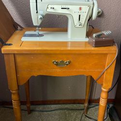 Singer Sowing Machine 