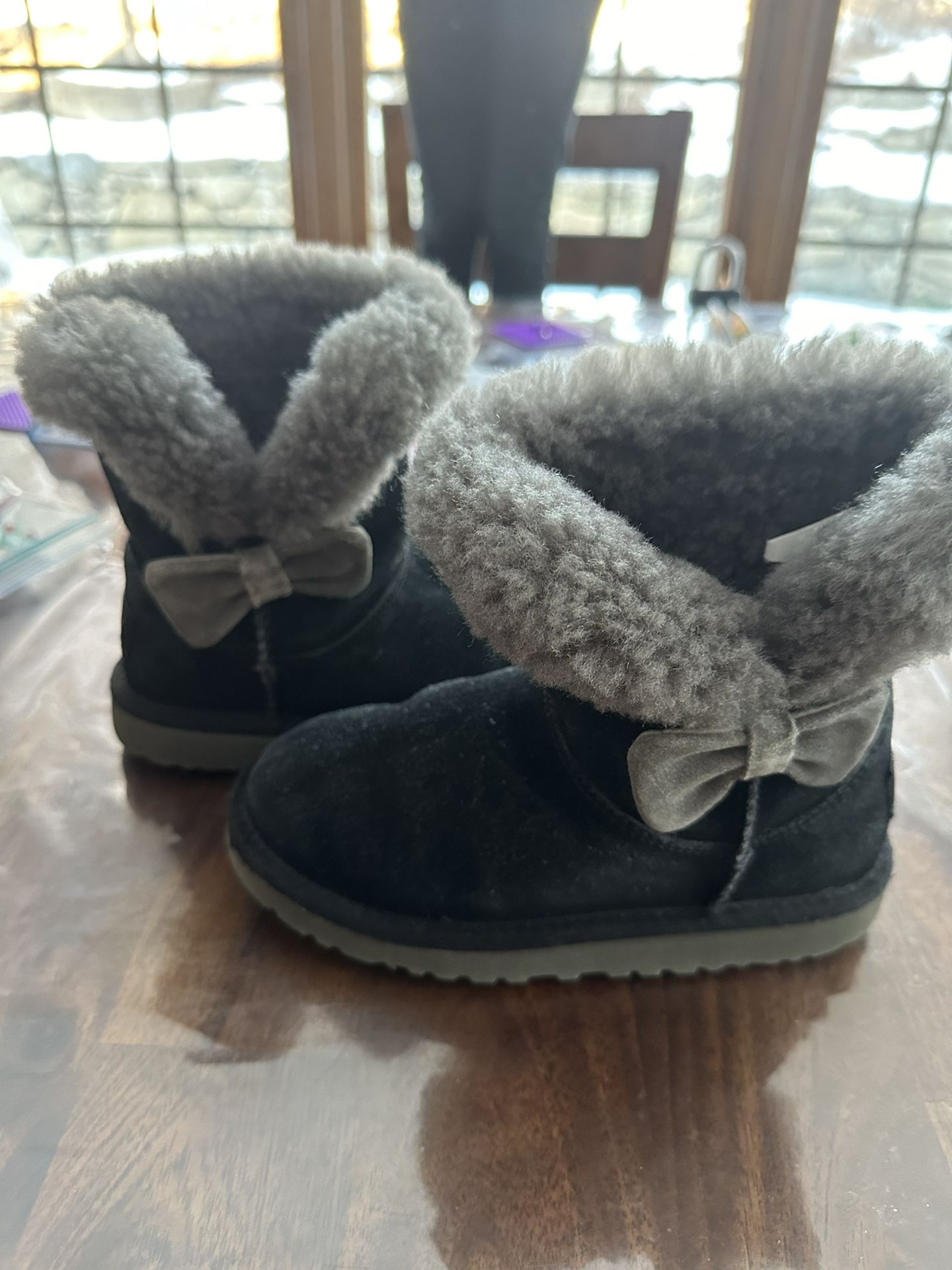Uggs Size Kids 13