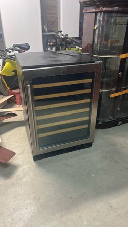Whirlpool wine cooler